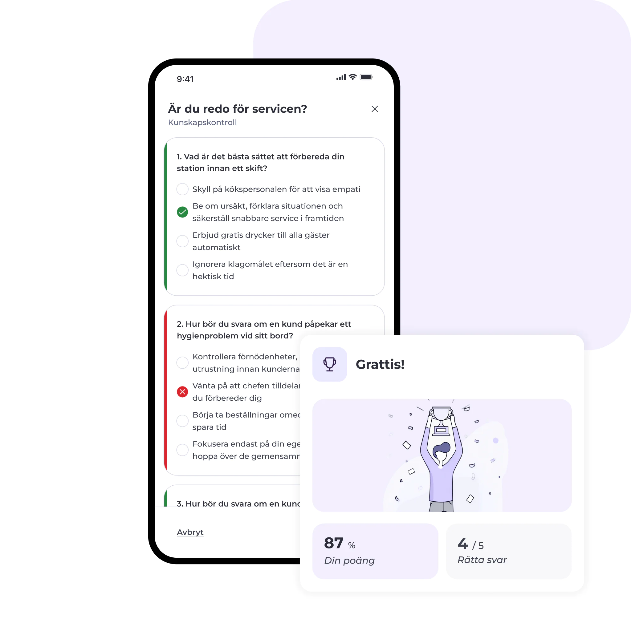 En mobilskärm visar ett svenskt frågesportspel om servicekunskap med flervalsfrågor. I ett popup-fönster visas en pokal, texten ”Grattis!”, poängen 87 % och 4 av 5 rätt. Designen är ren och modern.