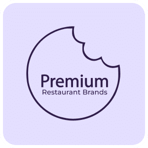 Un logotipo con el contorno de una galleta mordida y las palabras «Premium Restaurant Brands» en su interior, sobre un fondo morado claro.